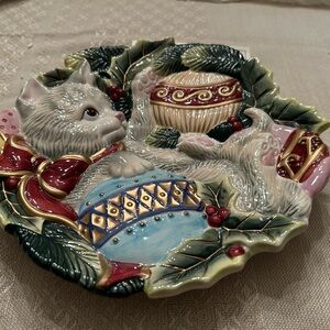 Fitz and Floyd Festive Christmas Cat Canape Plate.
New n box